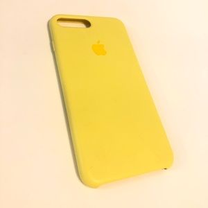 Yellow apple I phone 6/7/8 + case